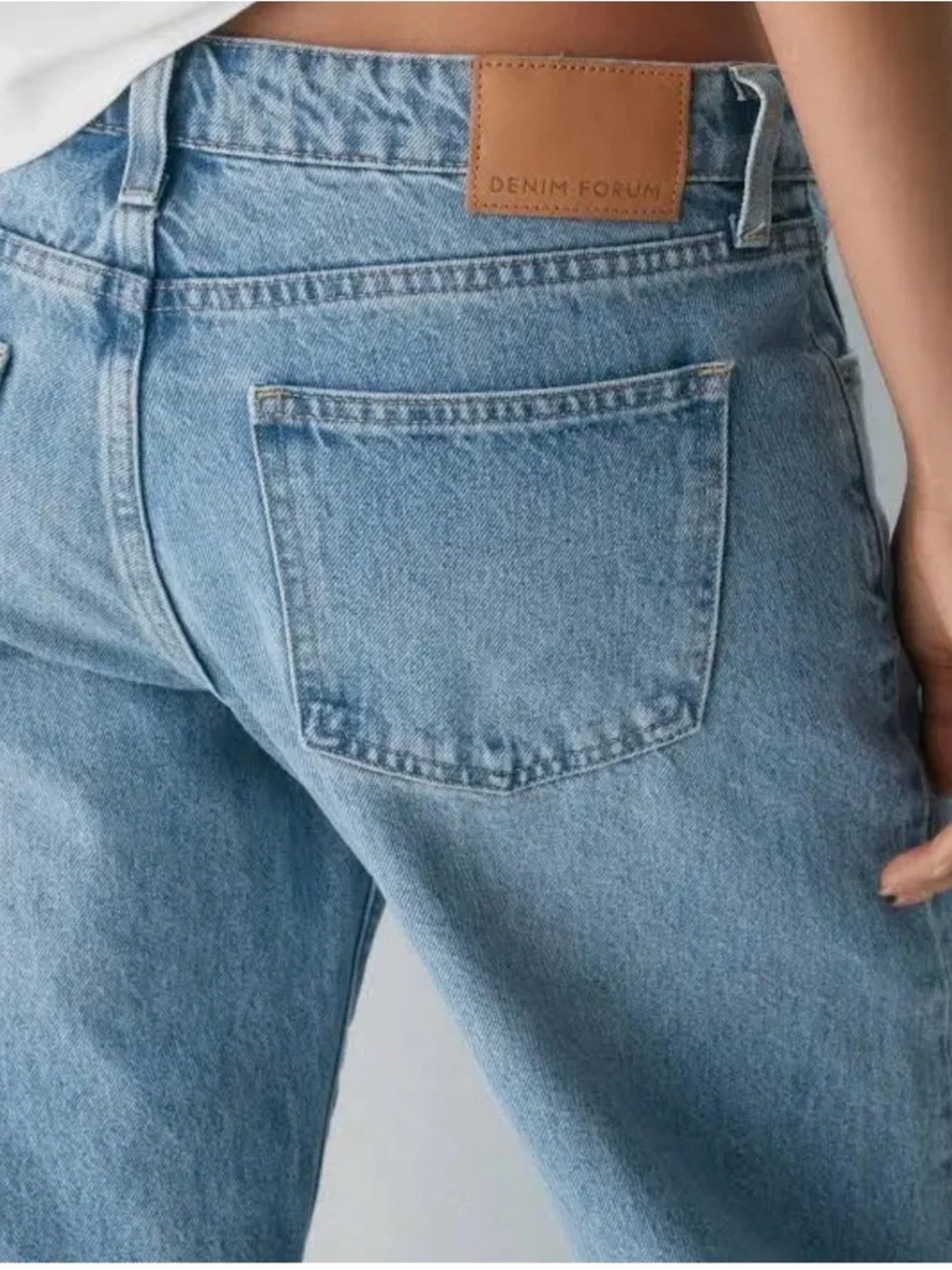 Denim Forum “The’90s Iggy Lo-Rise Baggy - hemmed, inseam now approx 27 inches - Picture 2 of 11